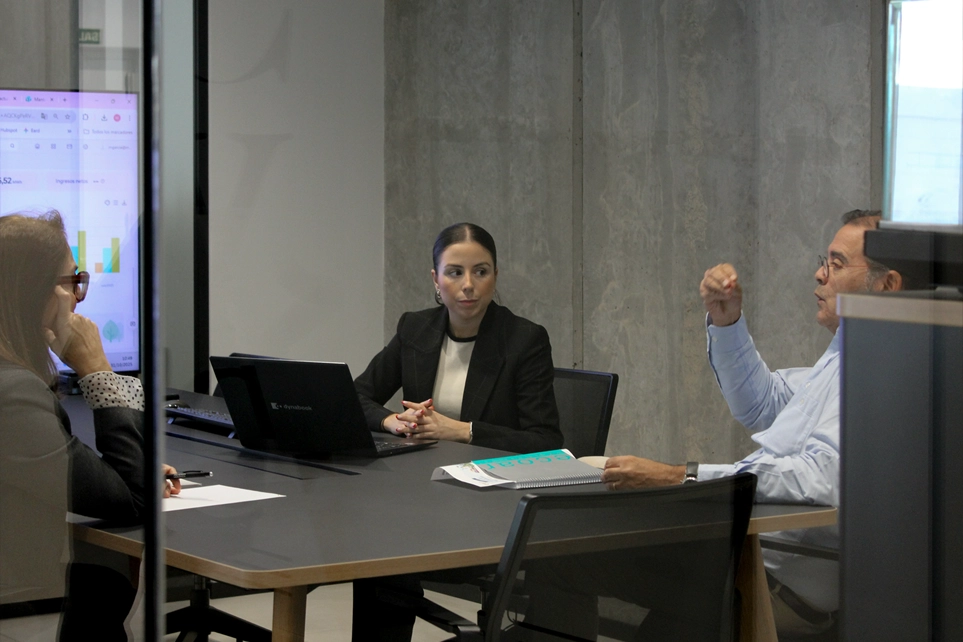 INSCA, como fabricantes de expositores de azulejos, busca siempre mejorar para soluciones sostenibles