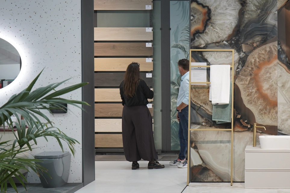 Présentoir pour carreaux multiformat Porcelánia (Alicante)