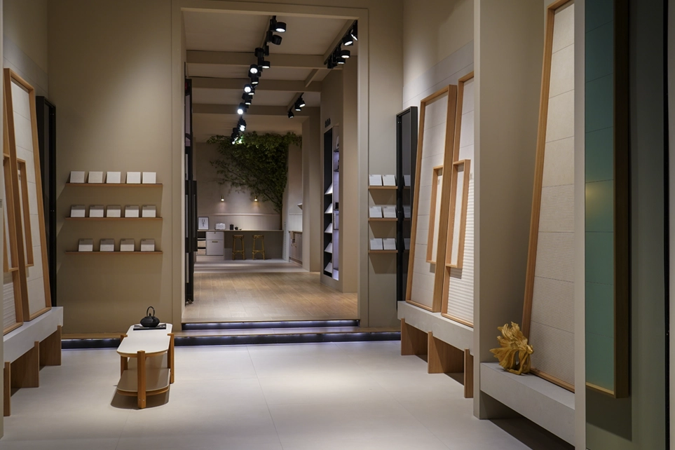 INSCA, fabricante de expositores de azulejos, pone en práctica su Know how en la reforma del showroom de Pamesa Cerámica