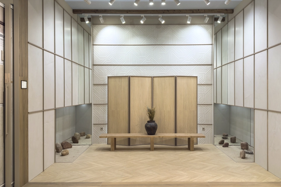 Ambiente cerámico inspirado en el diseño japonés y escandinavo