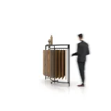 Expositor tipo perchero para exponer madera Hanger Curvo negro lateral
