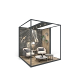 Ambiente expositor de cerámica y baño Isla Corner 240x240 DX antracita 2515 h frontal tabique luz